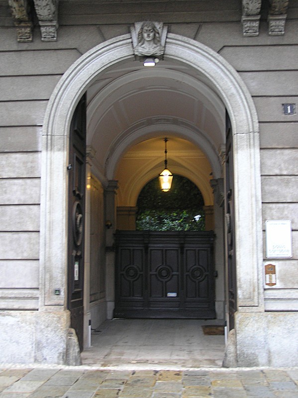 PC110190.JPG