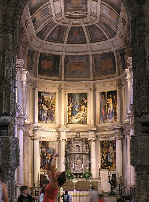 PA050211.JPG